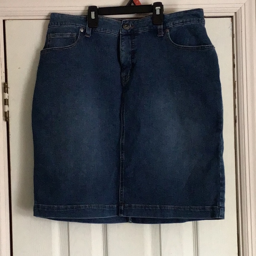 Denim skirt